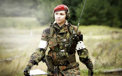 Image House | Latest Hd Wallpapers: Female Military Germany Bundeswehr ...