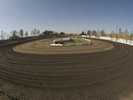 Bakersfield Speedway – The Wests Fastest 1/3-Mile, High Banked, Clay Oval