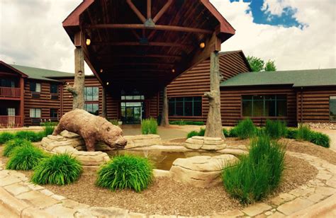 Grand Bear Resort at Starved Rock (Utica, IL) - Resort Reviews ...