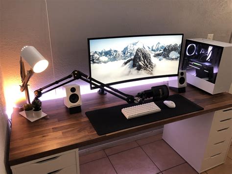 My Messy Corner In 2020 Gaming Room Setup Home Office - vrogue.co