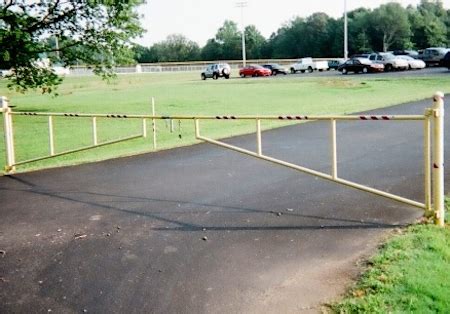 Commercial Door Company - Barrier Gates