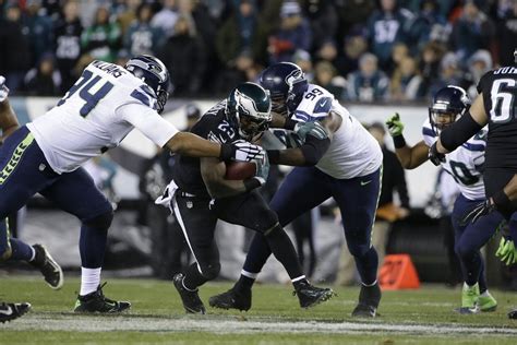 Eagles' offense dominated by Seattle Seahawks' defense in 24-14 loss | Rapid reaction - nj.com