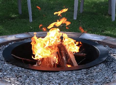 How to Reduce Smoke in Your Fire Pit - Yard Sumo