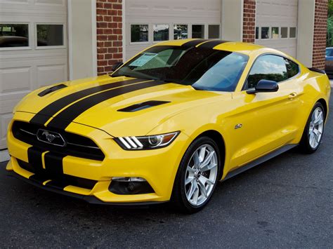 2015 Ford Mustang Gt Yellow | Eumolpo Wallpapers