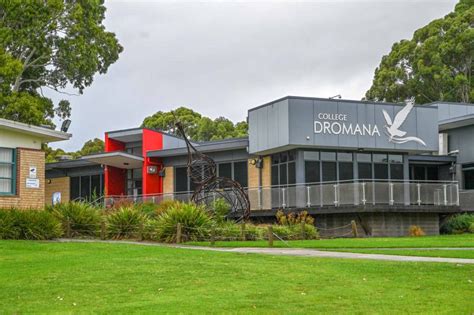 BOOK A TOUR | Dromana Secondary College