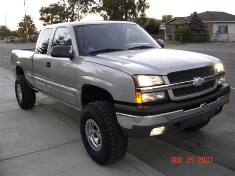 anybody need a truck??? 2005 Chevy Silverado Lifted - LotusTalk - The Lotus Cars Community