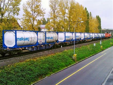 Intermodal transport by tank containers – Melkweg|Fritom