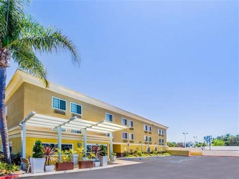 Holiday Inn Express San Diego Seaworld Beach Area in San Diego (CA ...