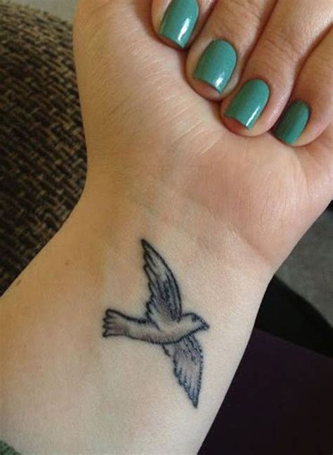 53 Awesome Birds Wrist Tattoo Designs