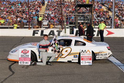 Flat Rock Speedway Crowns 2023 champions | Level Pebble Racing Pics