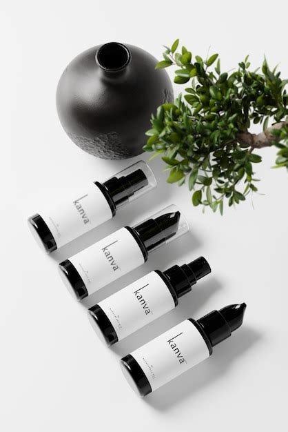 Premium PSD | Skincare bottle mockup