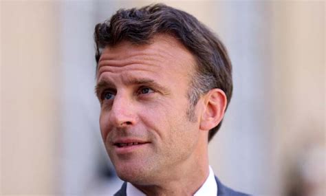 Macron: France will continue its "rearmament" in 2024 - En.ImArabic