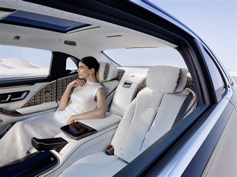 2023 Mercedes-Benz Maybach S-Class Haute Voiture Image. Photo 7 of 30