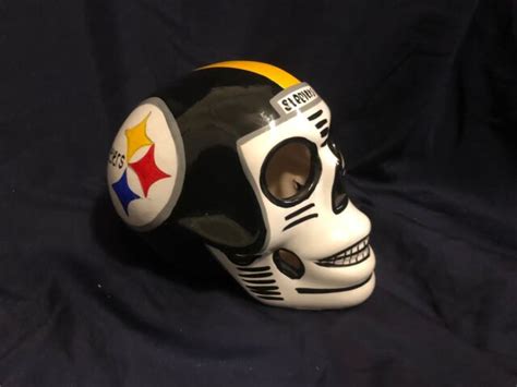 Pittsburgh Steelers Skull Football Helmet Ceramic 5” Tall Clay NFL ...