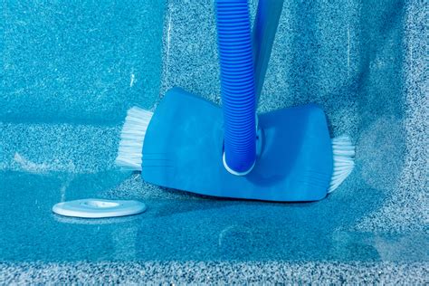 8 Best Suction Pool Cleaners (Summer 2022): Top Picks & Reviews