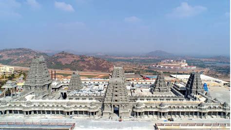 $243 Million Expansion of Yadadri Temple Near Hyderabad Nears Completion – Hindu Press International