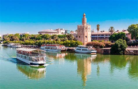 A scenic cruise on the River Guadalquivir!