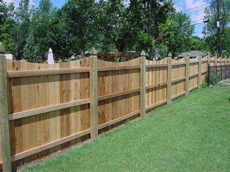 Concave top fence | Front garden, Fence, Concave