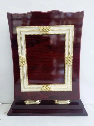 Best Employee Award Trophy at Rs 1200 | Thampanoor | Thiruvananthapuram ...