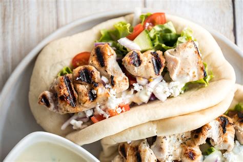 Homemade Greek Chicken Gyro Recipe - DonerG