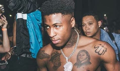 NBA YoungBoy Giving Baby Joe A Leg Tattoo Video Went Viral - Urban Islandz