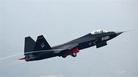 China's J-35: Just A Bad F-35 Stealth Fighter Copy? - 19FortyFive