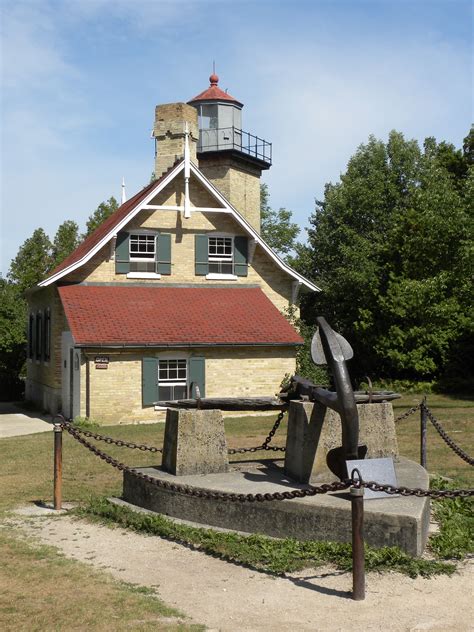 Door County, Wisconsin lighthouse | Door county lighthouses, Lake lighthouse, Lighthouses wisconsin