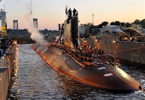 Portsmouth Naval Shipyard | Us navy submarines, Navy ships, Submarines