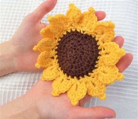 Sunflower Crochet Pattern Free You’ll Find Home Decor, Accessories, And ...