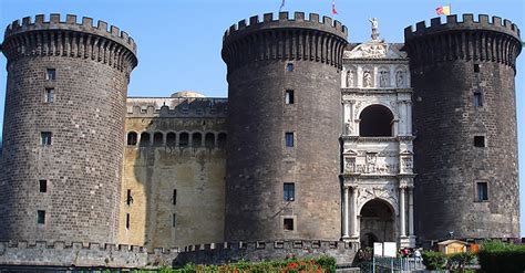 Italy’s Southern Metropolis: 10 Remarkable Things to do in Naples