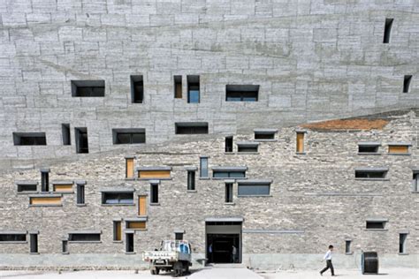 Wang Shu, China's Champion of Slow Architecture - Bloomberg