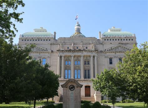 Indiana State Capitol Building of Indianapolis Editorial Stock Image ...