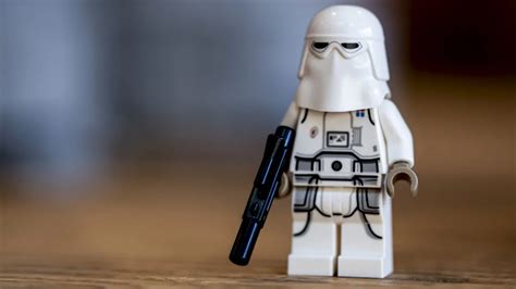 Snowtrooper minifigure with next LEGO Star Wars Magazine