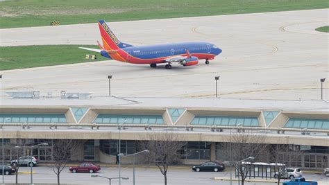 KCI discussion will take off again in two weeks - Kansas City Business ...