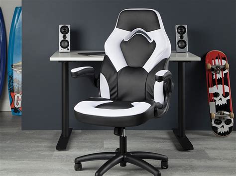 Best Gaming Chair For Under $100 - 2020 Updated