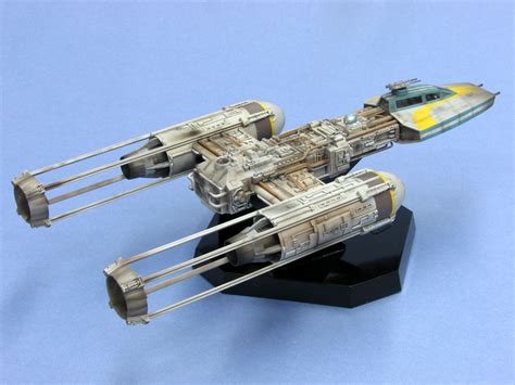 Y-Wing Fighter Model Kit Fine Molds - O Espaço Virtual do Colecionador