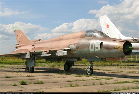 Sukhoi Su-17/20/22... - Russia - Air Force | Aviation Photo #1104937 ...