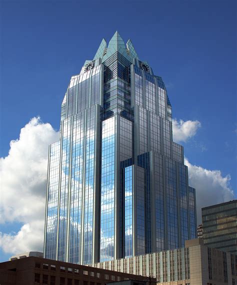 The Art of Architecture: Dazzling Designs | Frost Bank Tower