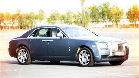 ROLLS-ROYCE Ghost Review - autoevolution