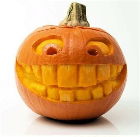 Funny pumpkin Funny Pumpkin Faces, Funny Pumpkin Carvings, Easy Pumpkin ...