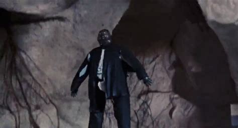 Dr. Kananga (Yaphet Kotto) - James Bond 007 Wiki