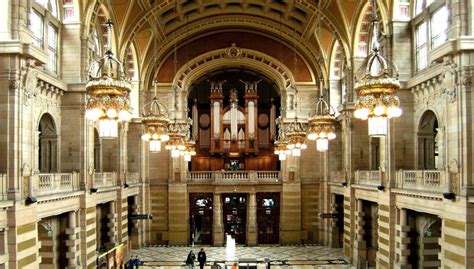 Rave At Historic Kelvingrove Art Gallery and Museum - Only Techno