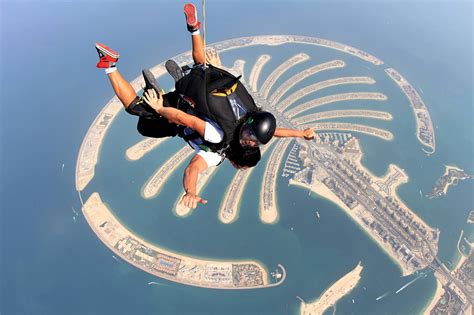 The Thrill of Tandem Skydiving in Dubai