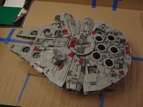 Lego 10179 Ultimate Millennium Falcon | dododge blog