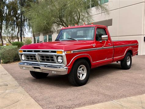 1977 Ford F 150 XLT Ranger Classic Pickup Truck | Ford trucks, Pickup trucks, Ford pickup trucks