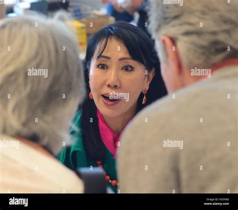 Ashi dorji wangmo wangchuck hi-res stock photography and images - Alamy