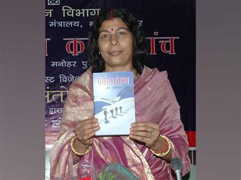 Mountaineer Santosh Yadav to be first woman chief guest at RSS event on ...