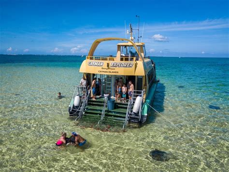 Where to Go Snorkeling in Grand Cayman | Celebrity Cruises