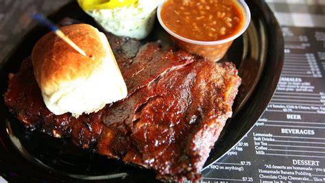 15 Best BBQ Restaurants In Memphis | Best Memphis Barbecue