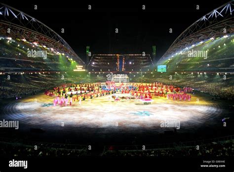 Sydney 2000 Olympics - Opening Ceremony. General View of the opening ...